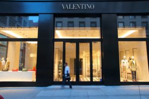 Installation et remplacement de vitrine de magasin